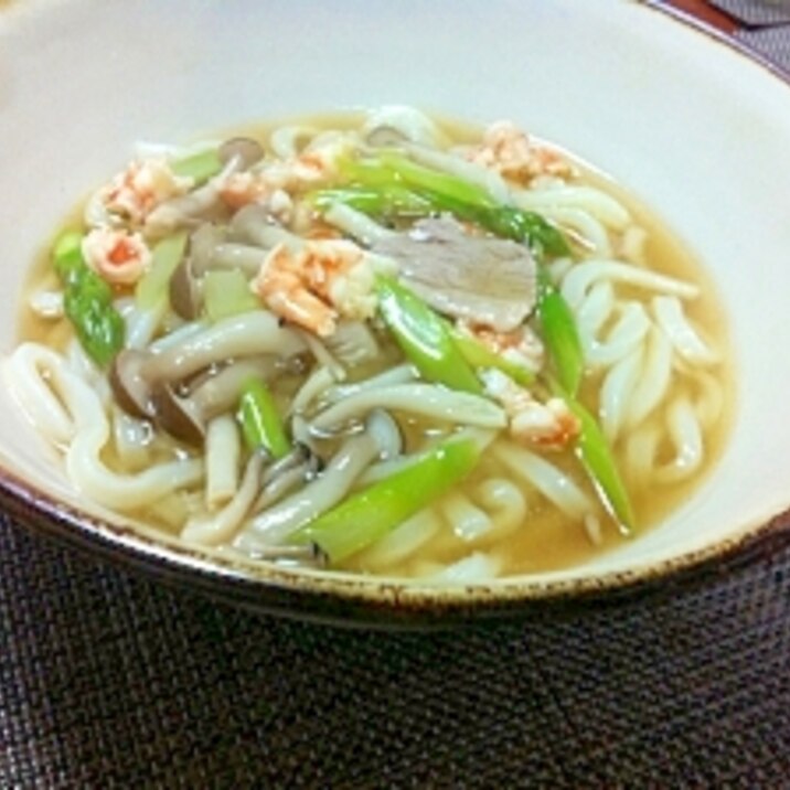 海老と豚肉とアスパラの春色あんかけうどん